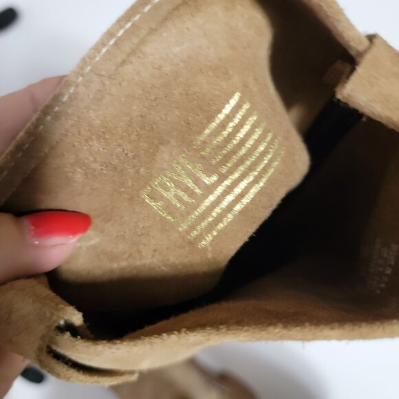 NEW Frye Campus 12R Boots Womens 8.5 Tan Buck Suede Western Barn Contemporary - Picture 11 of 11